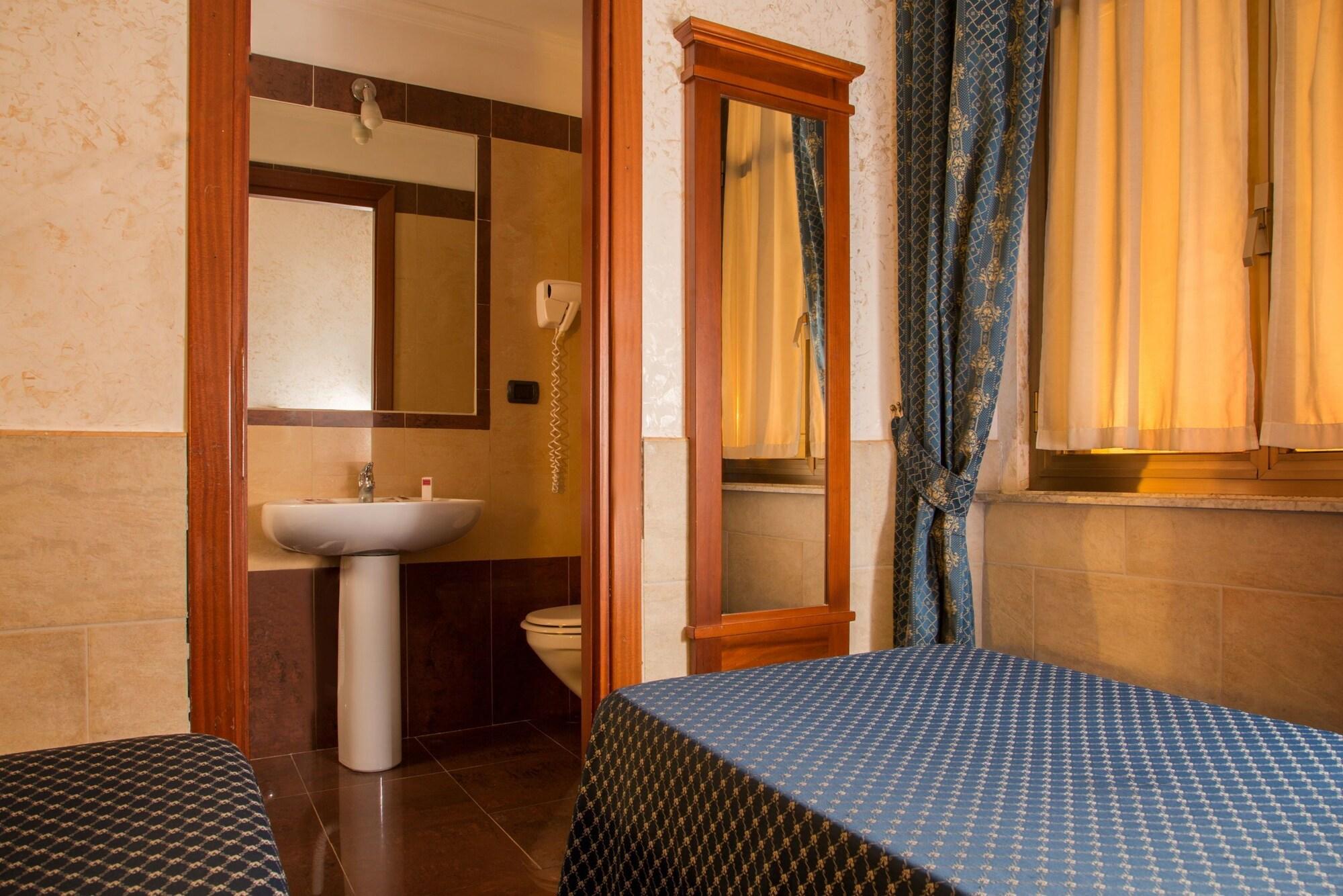 Hotel Luciani Roma Exterior foto