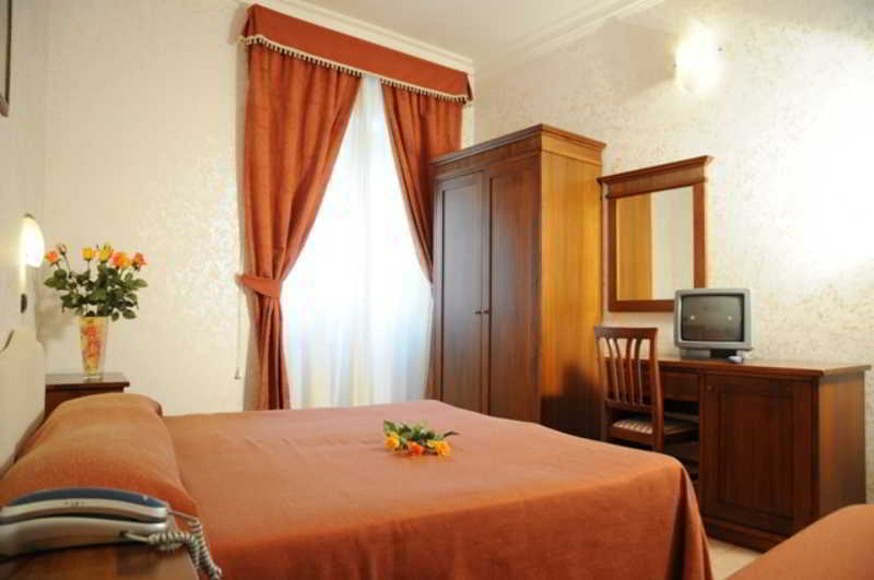 Hotel Luciani Roma Exterior foto